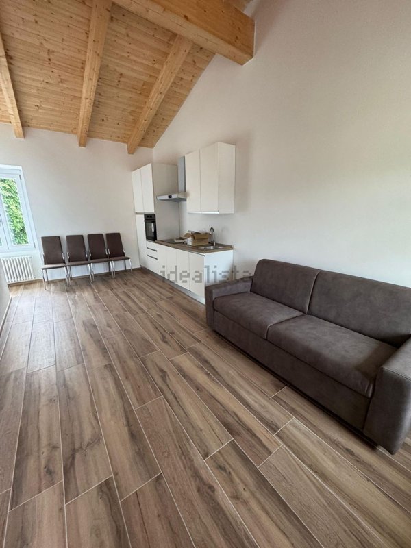 appartamento in affitto a Pinerolo in zona Abbadia Alpina