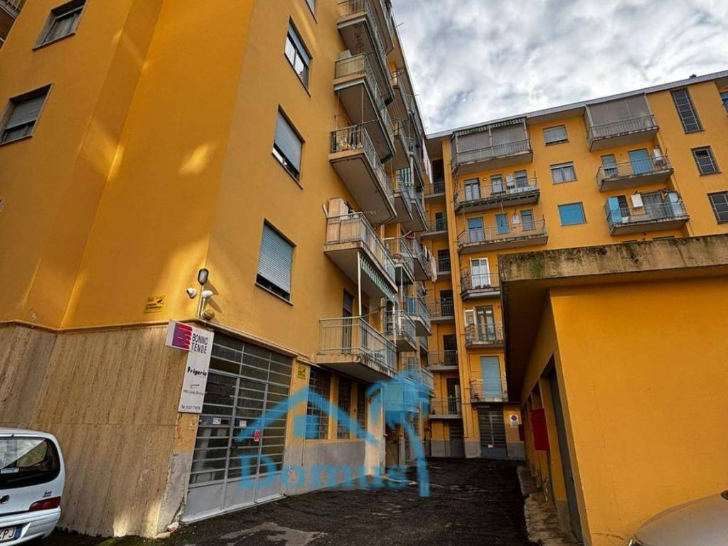 negozio in affitto a Pinerolo