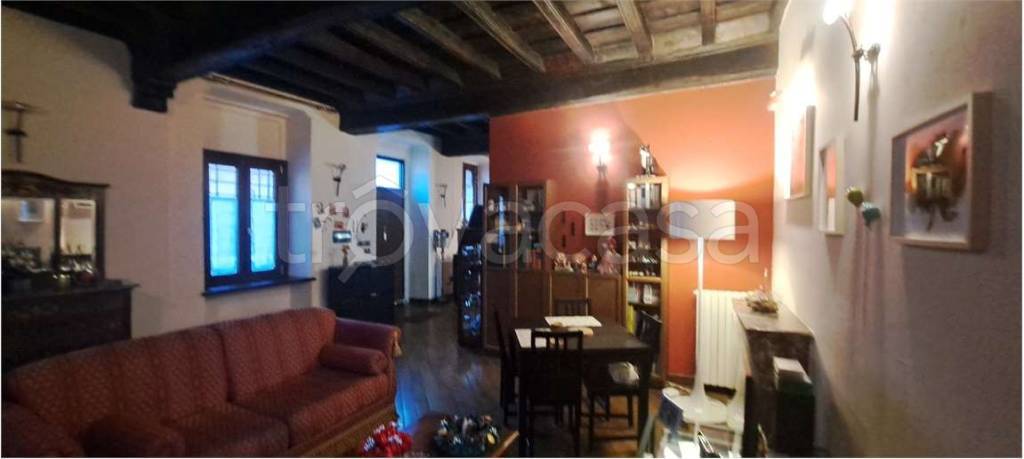 appartamento in affitto a Pinerolo