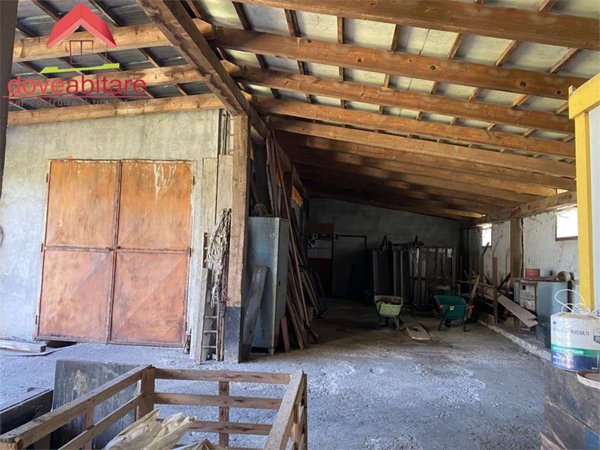 locale di sgombero in affitto a Pinerolo in zona Baudenasca