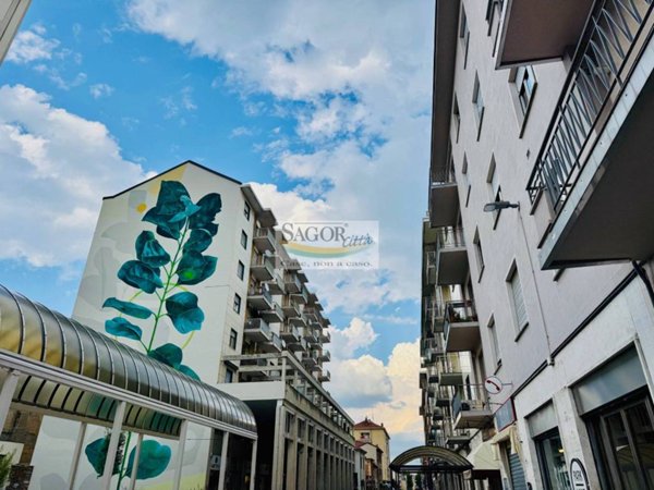 negozio in affitto a Pinerolo