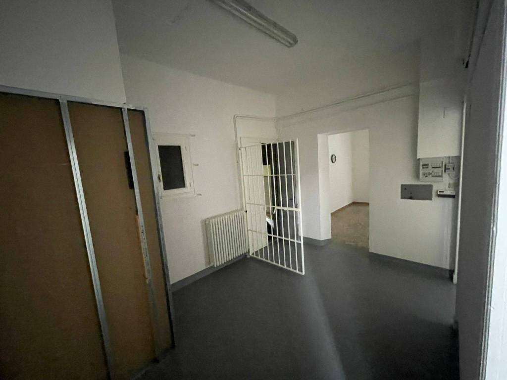 negozio in affitto a Pinerolo