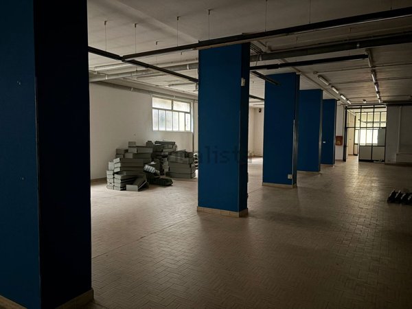 locale di sgombero in affitto a Pinerolo