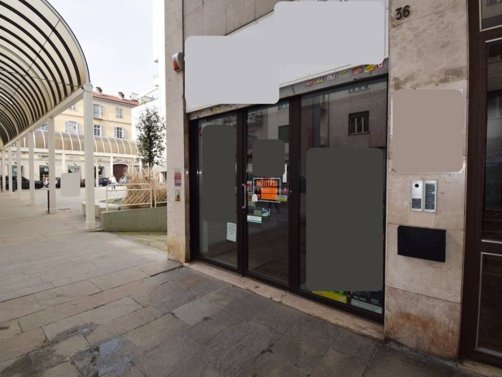 negozio in affitto a Pinerolo