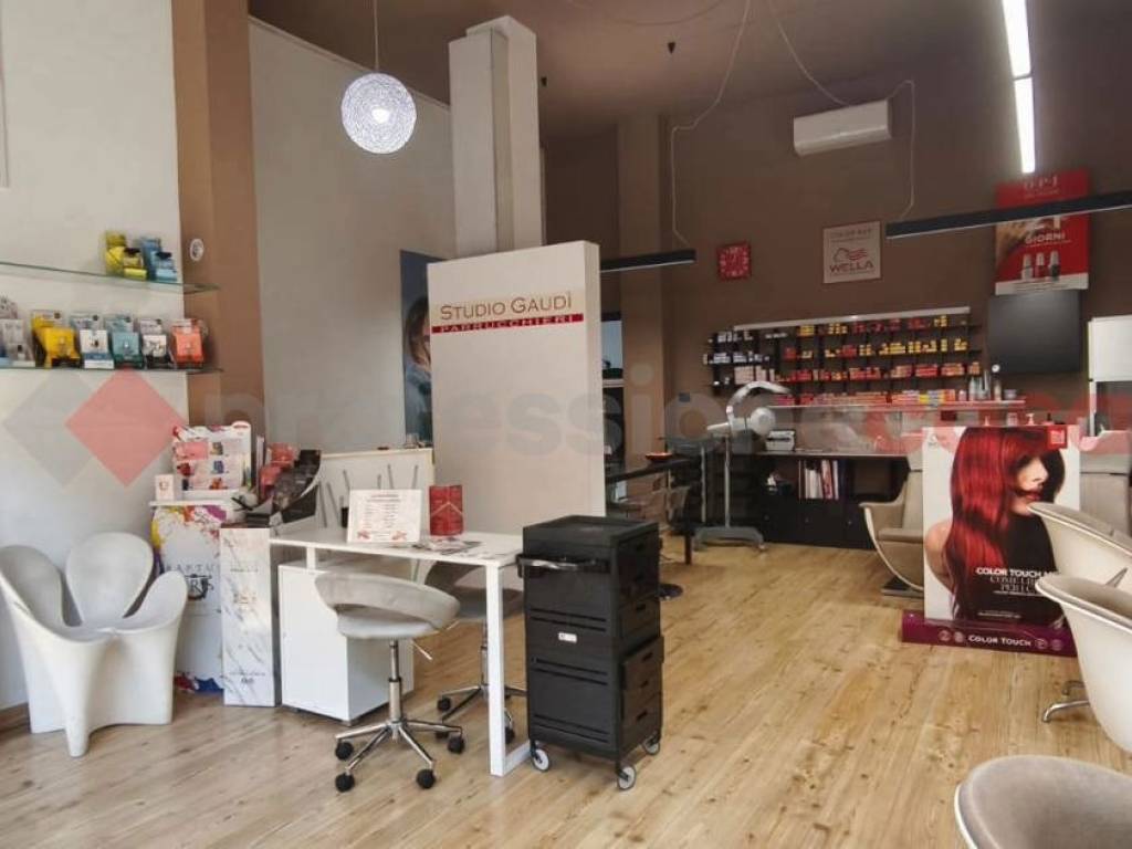 negozio in affitto a Pinerolo