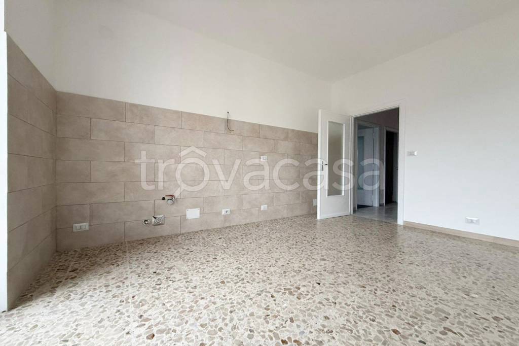 appartamento in affitto a Pinerolo