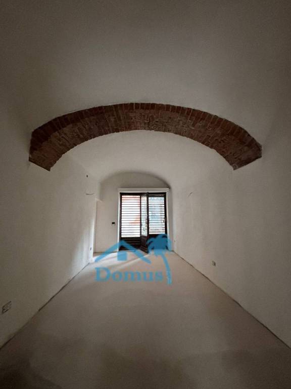 negozio in affitto a Pinerolo