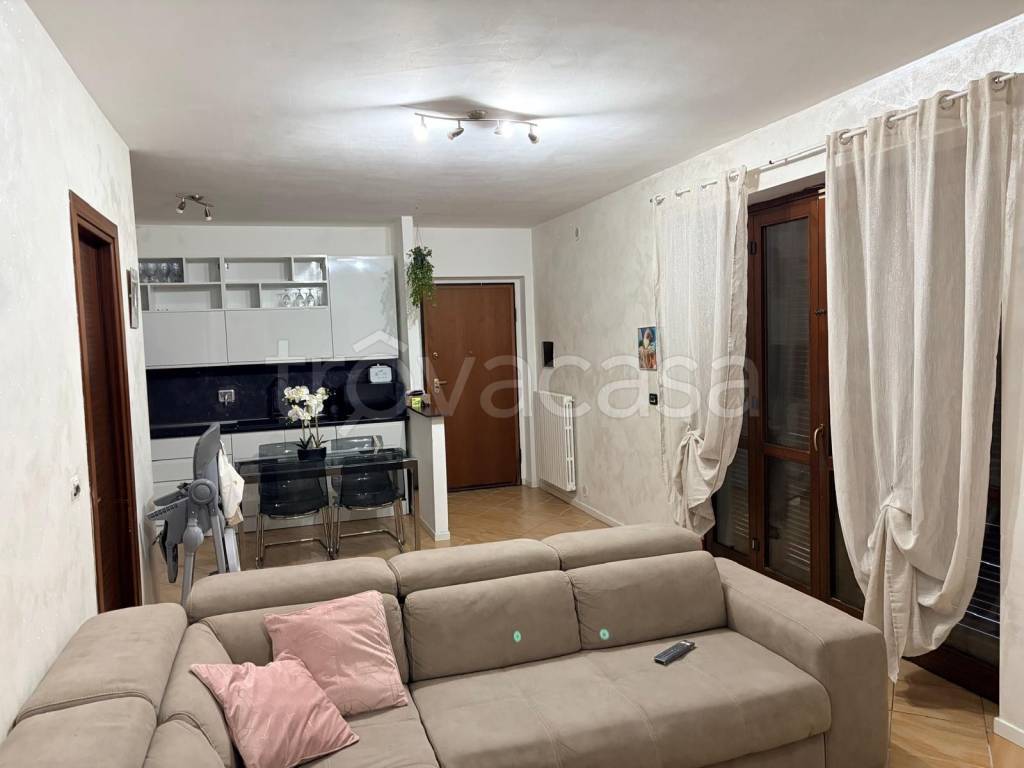 appartamento in affitto a Pinerolo in zona Riva