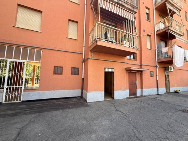 negozio in affitto a Pinerolo
