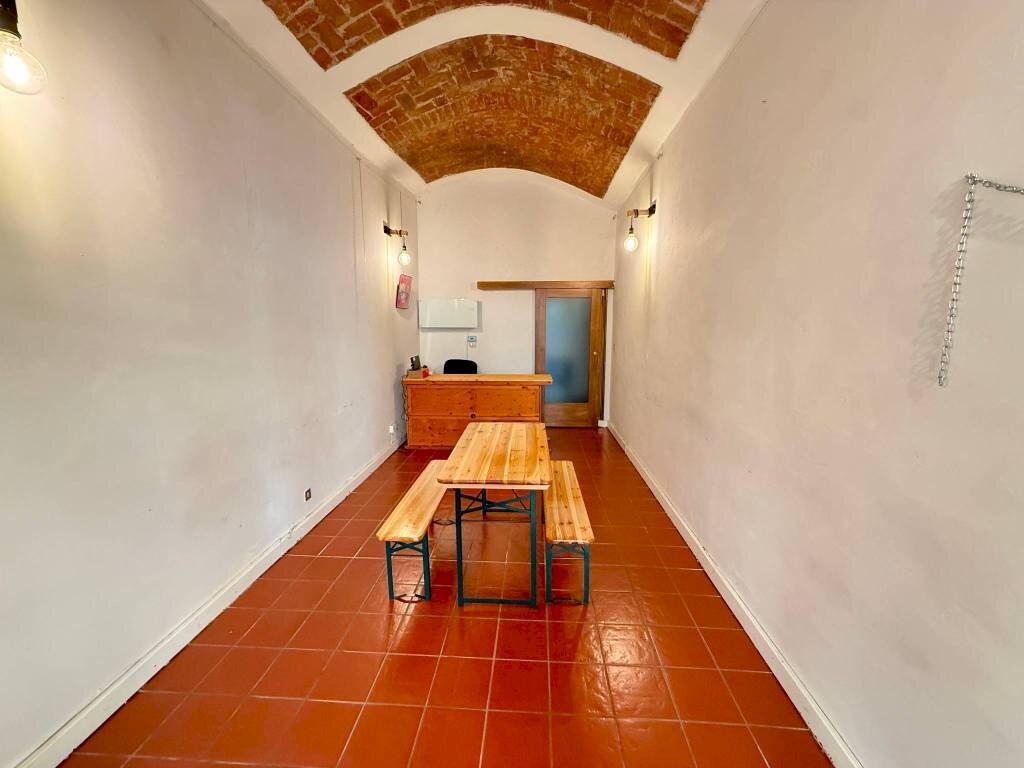 locale commerciale in affitto a Pinerolo