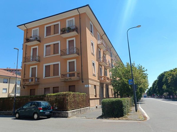 appartamento in affitto a Pinerolo in zona Avaro/Tron