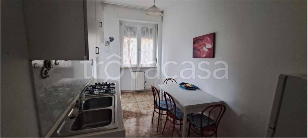 appartamento in affitto a Pinerolo in zona Avaro/Tron