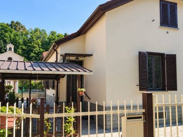 appartamento in affitto a Pinerolo in zona Abbadia Alpina