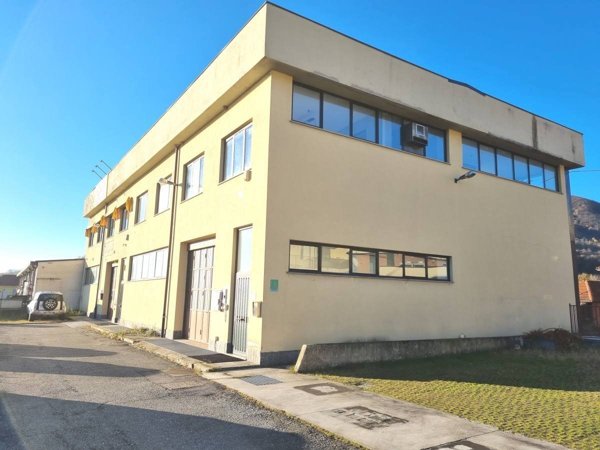 locale commerciale in affitto a Pinerolo in zona Abbadia Alpina