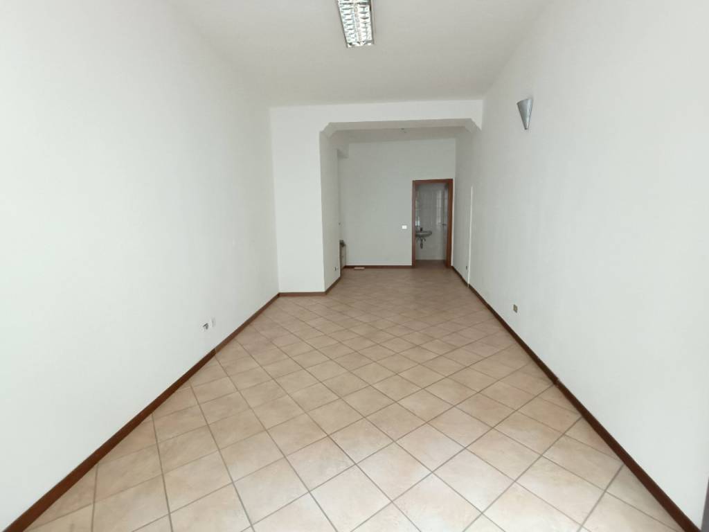 negozio in affitto a Soncino