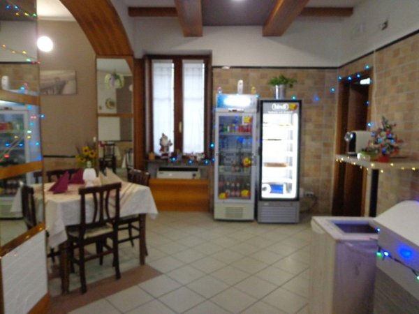 locale di sgombero in affitto a Soresina