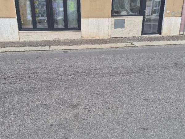 negozio in affitto a Soresina