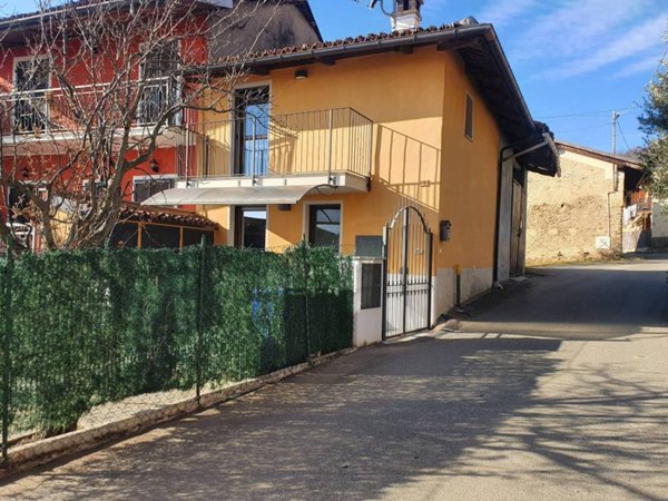 appartamento in affitto a Piossasco in zona Campetto