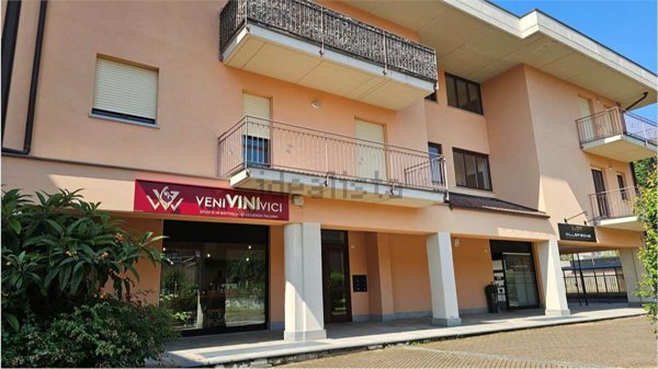 negozio in affitto a Piossasco