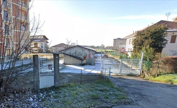 locale di sgombero in affitto a Piossasco
