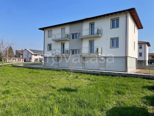 appartamento in affitto a Vailate
