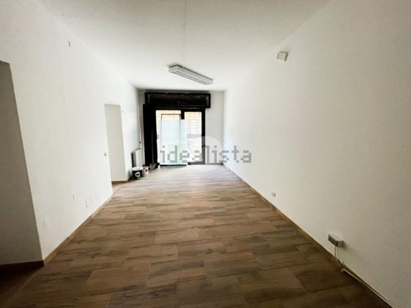 negozio in affitto a Vailate