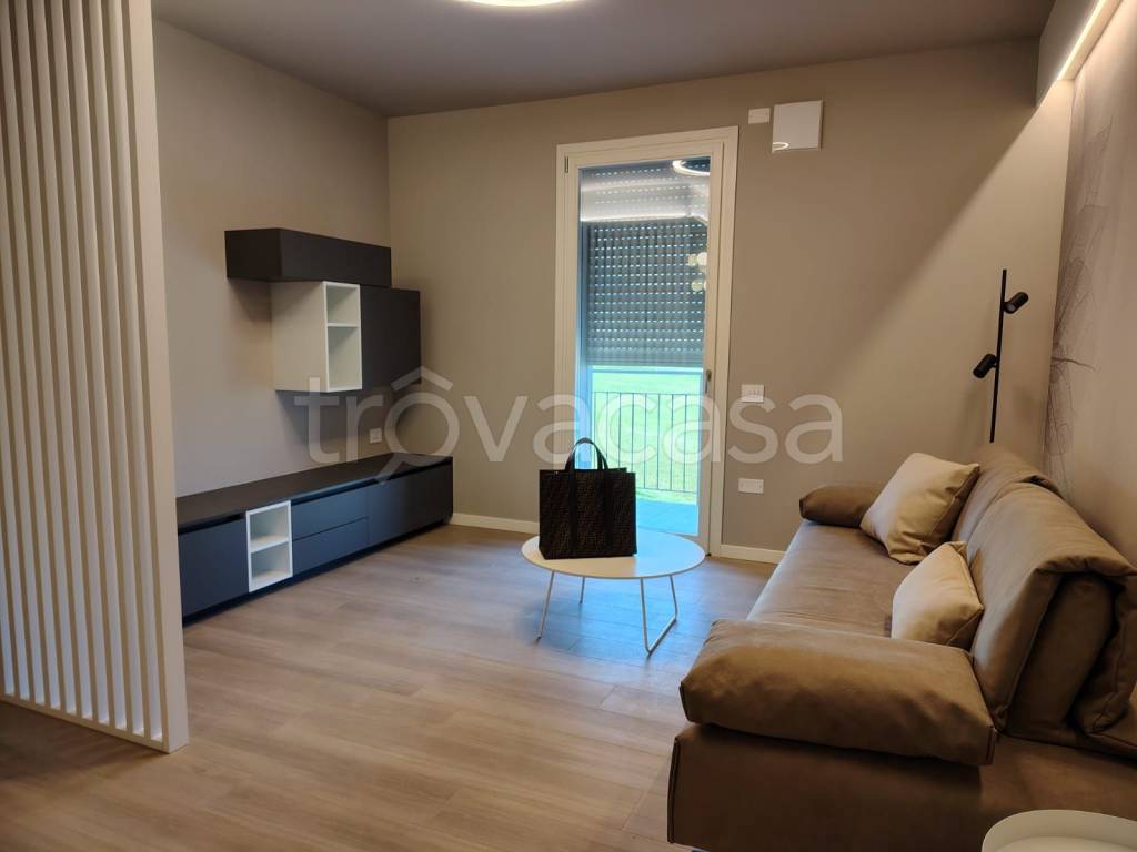 appartamento in affitto a Vailate