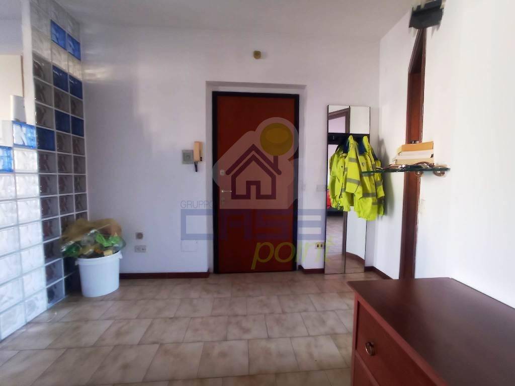 appartamento in affitto a Piadena Drizzona in zona Piadena