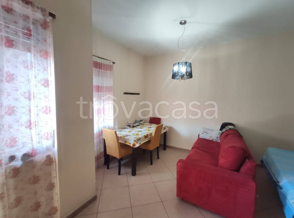 appartamento in affitto a Piscina