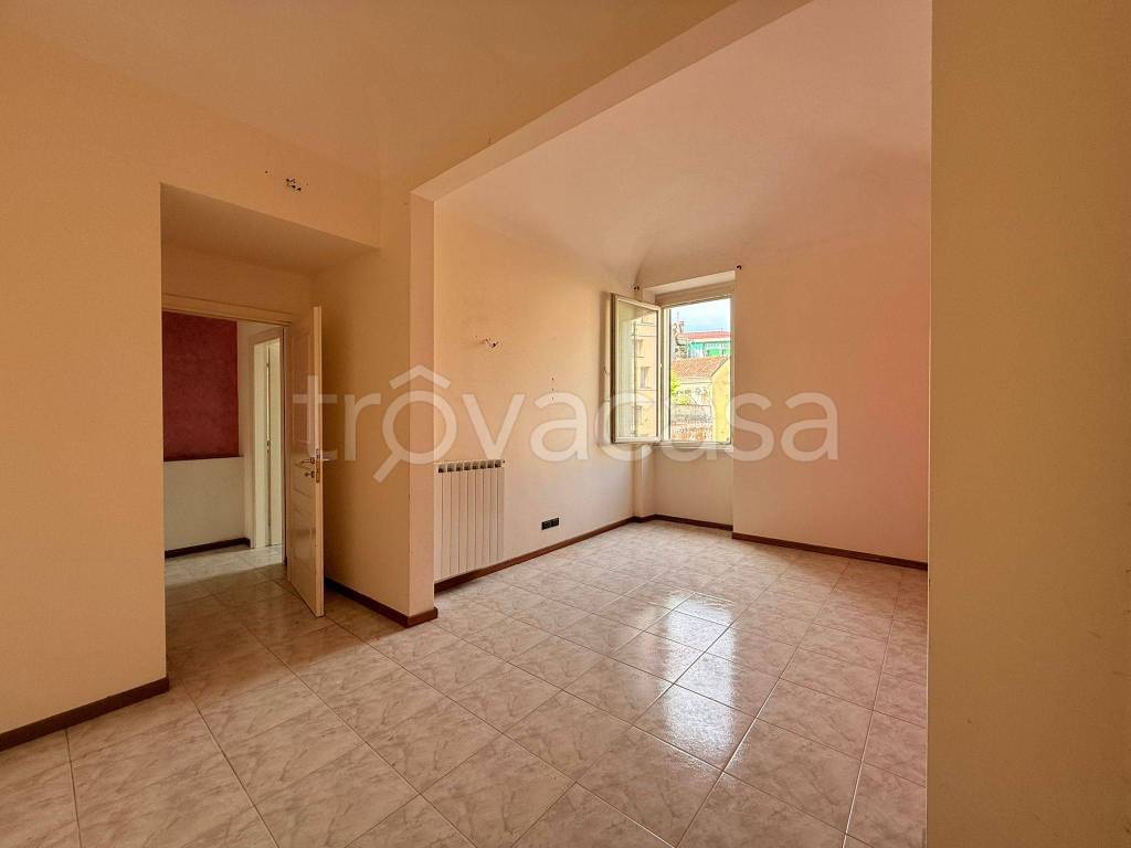 appartamento in affitto a Piscina