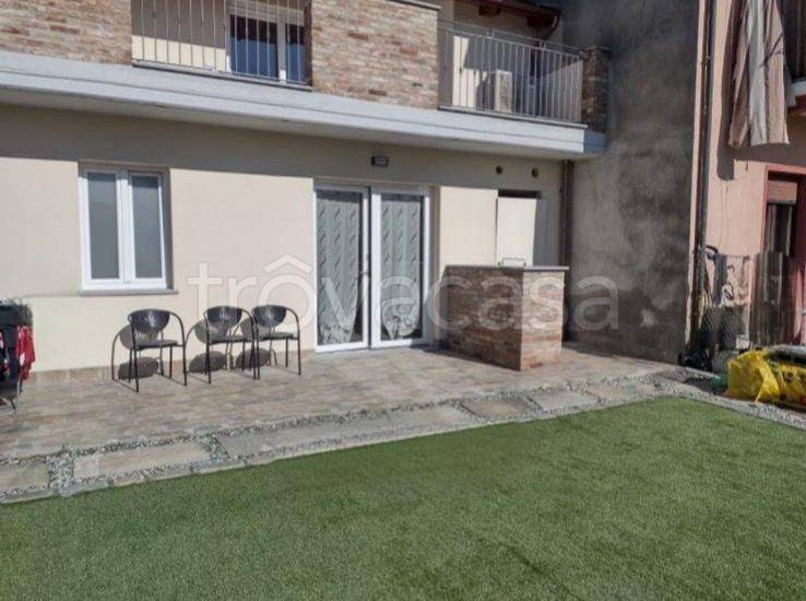 appartamento in affitto a Piscina