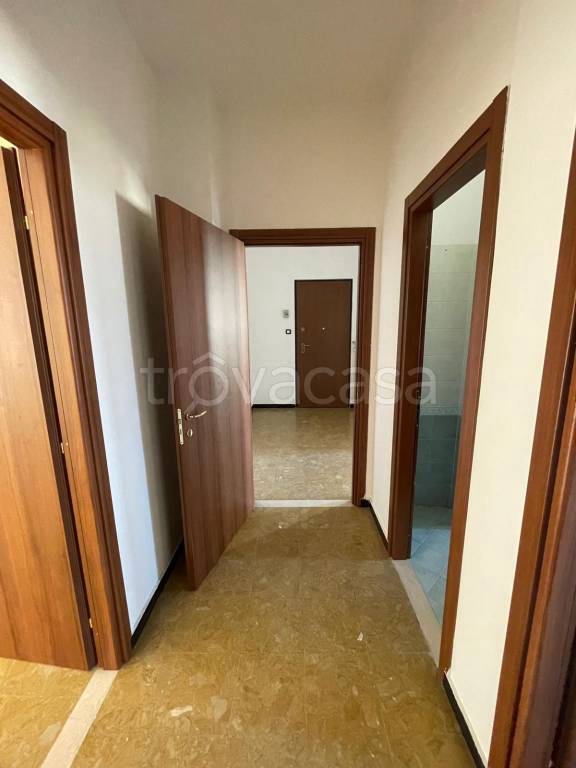 appartamento in affitto a Piscina