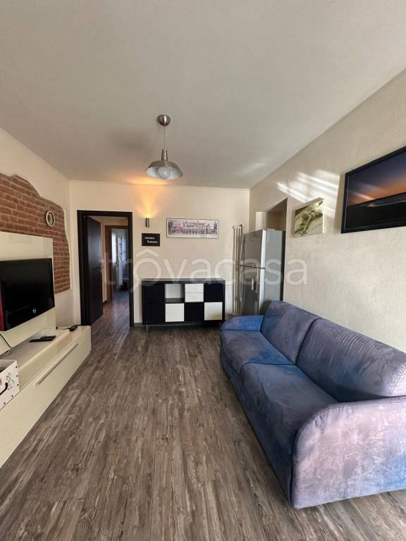 appartamento in affitto a Piscina