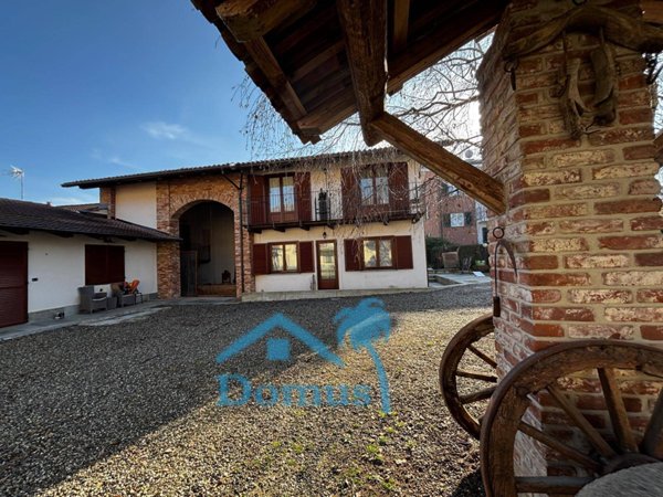 casa indipendente in affitto a Piscina