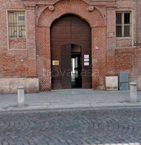 ufficio in affitto a Piscina