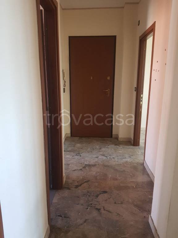 appartamento in affitto a Piscina