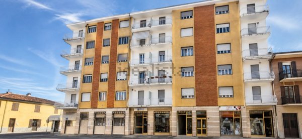 appartamento in affitto a Piscina
