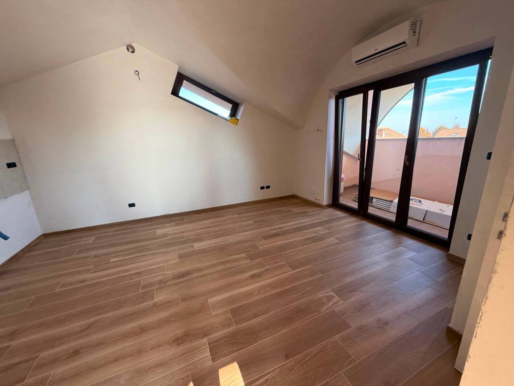 appartamento in affitto a Piscina