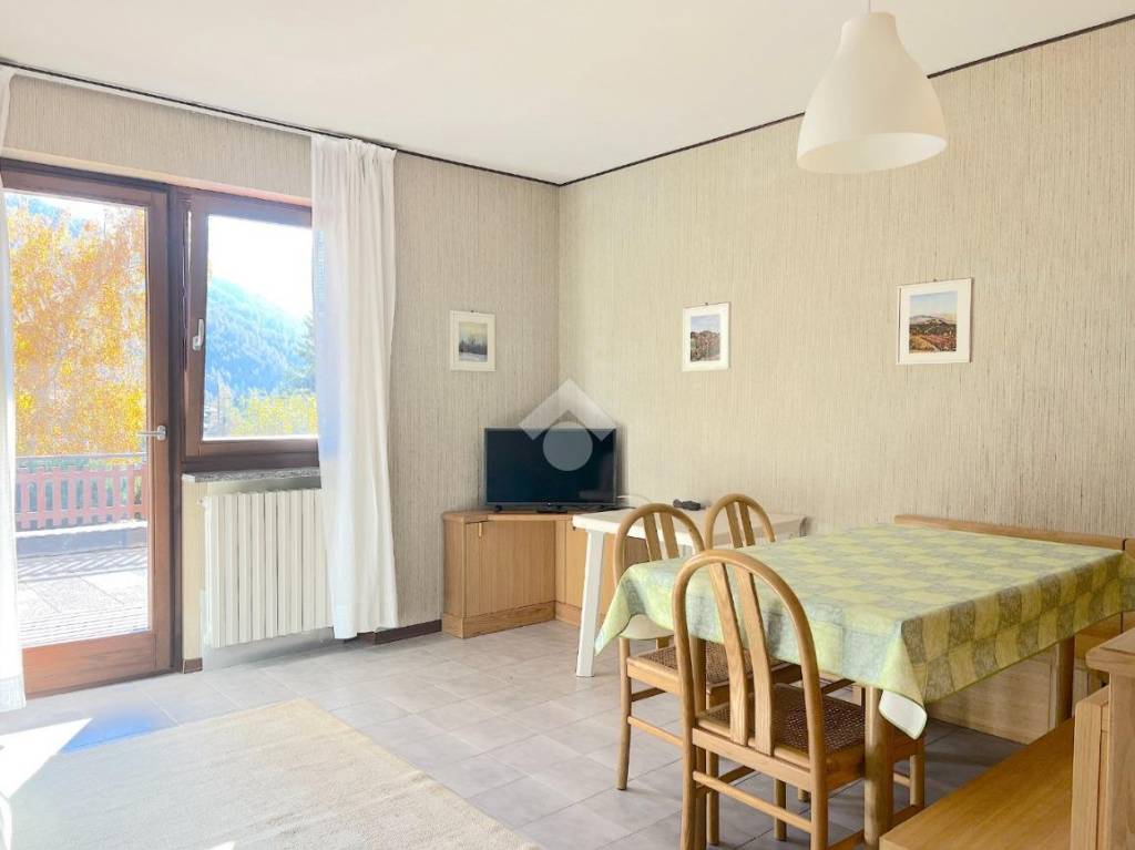 appartamento in affitto a Pragelato in zona Rivets
