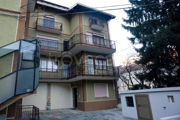 appartamento in affitto a Quincinetto