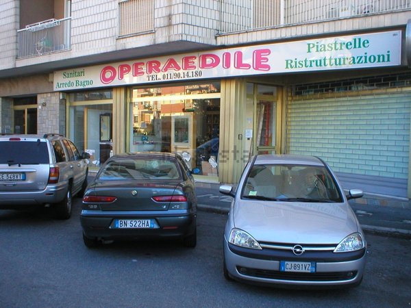 locale commerciale in affitto a Rivalta di Torino
