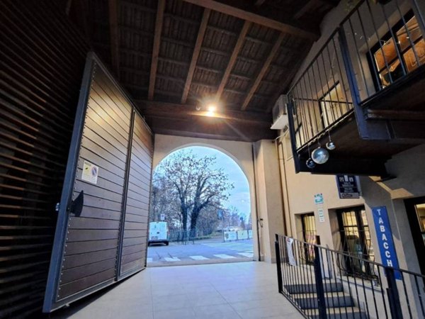 negozio in affitto a Rivalta di Torino