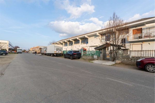 ufficio in affitto a Rivalta di Torino