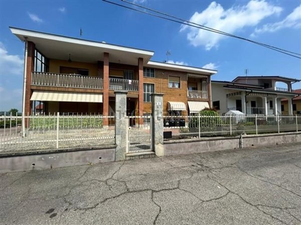 appartamento in affitto a Rivalta di Torino in zona Hella