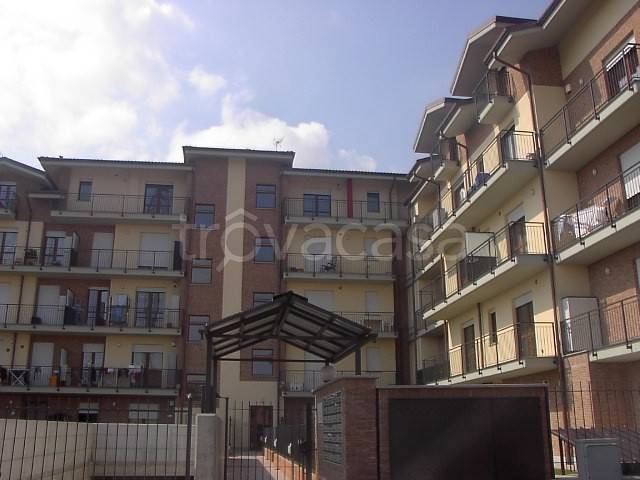appartamento in affitto a Rivalta di Torino in zona Hella