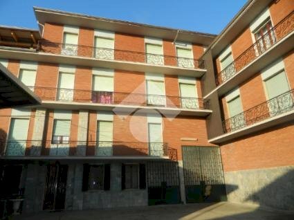 appartamento in affitto a Riva presso Chieri in zona San Giovanni