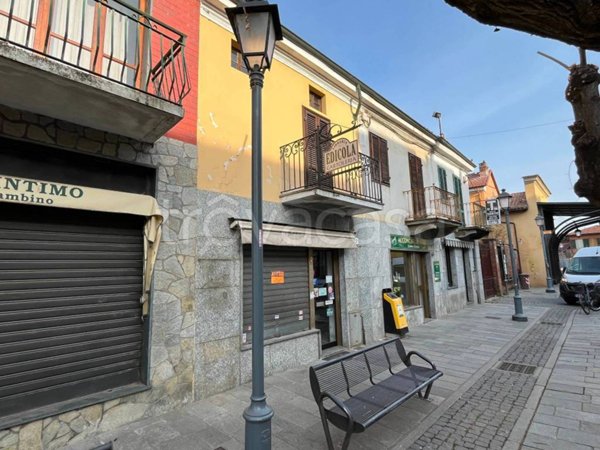 negozio in affitto a Riva presso Chieri