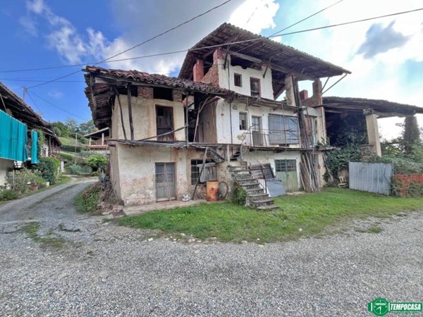 casa indipendente in affitto a Rivara