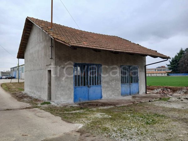 locale commerciale in affitto a Rivarolo Canavese