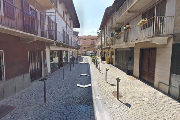 locale commerciale in affitto a Rivarolo Canavese